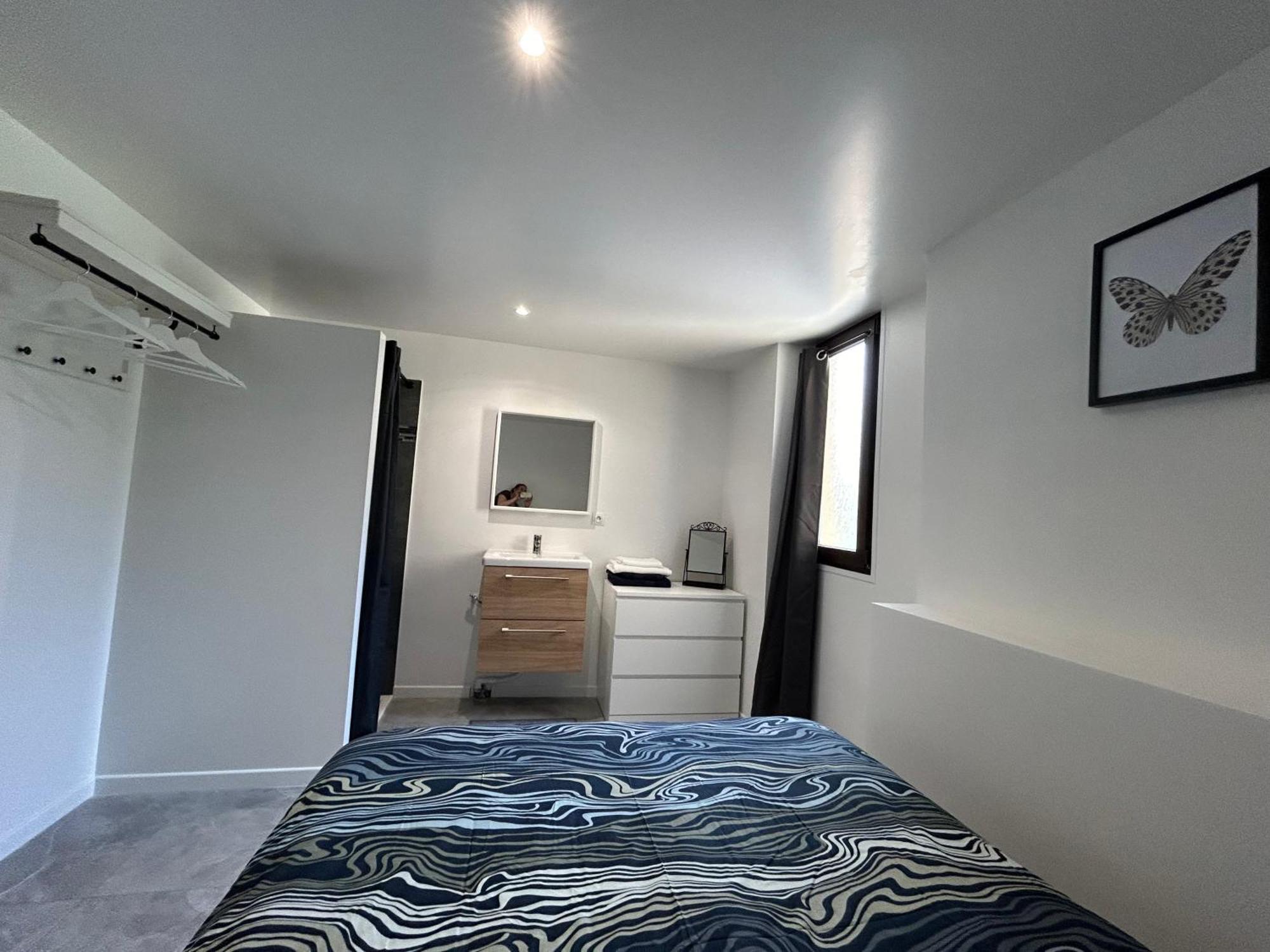 Residence "A Torbia" , 4 Appartements De 2 A 6 Personnes La Turbie Rum bild