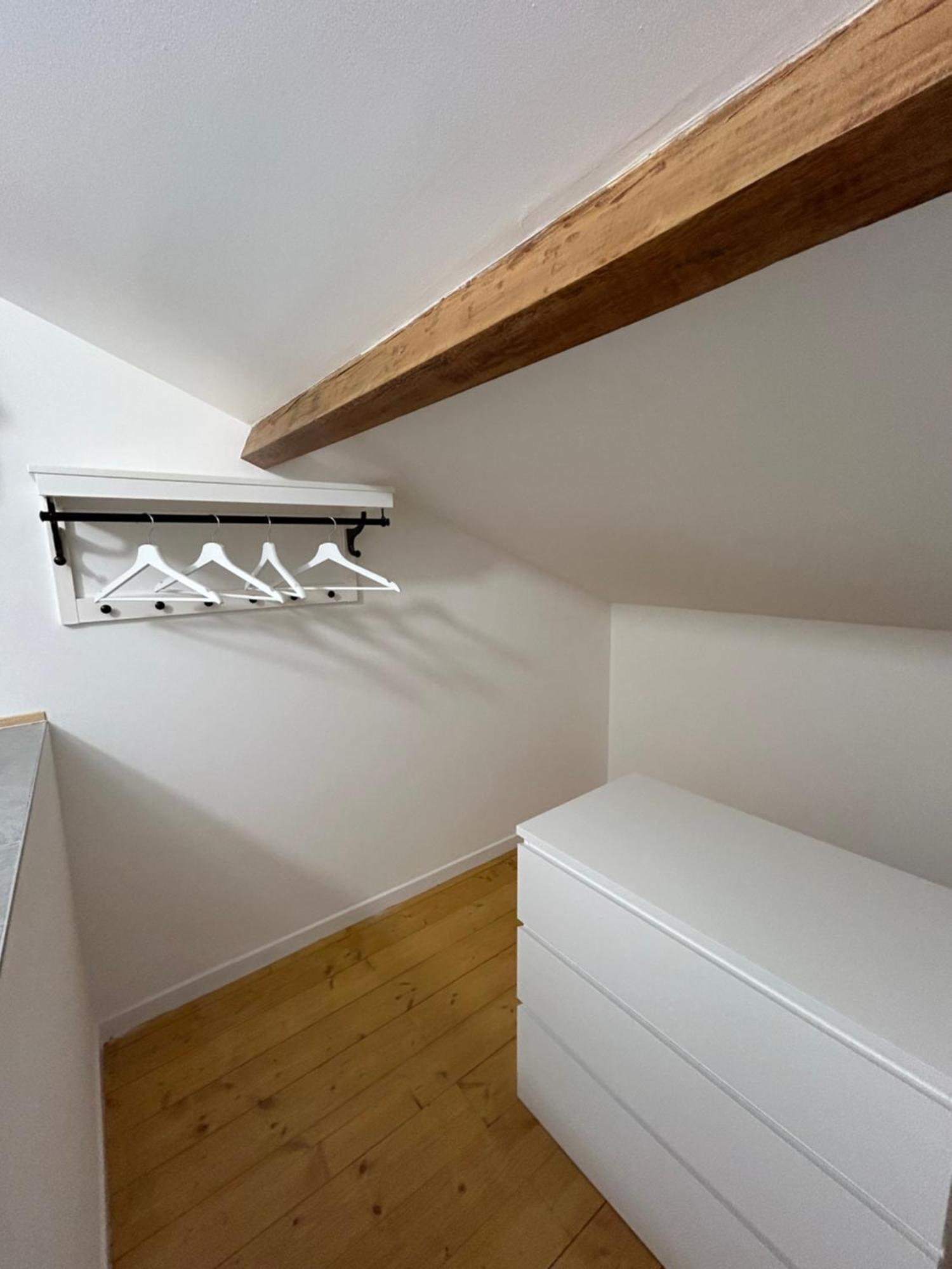 Residence "A Torbia" , 4 Appartements De 2 A 6 Personnes La Turbie Rum bild