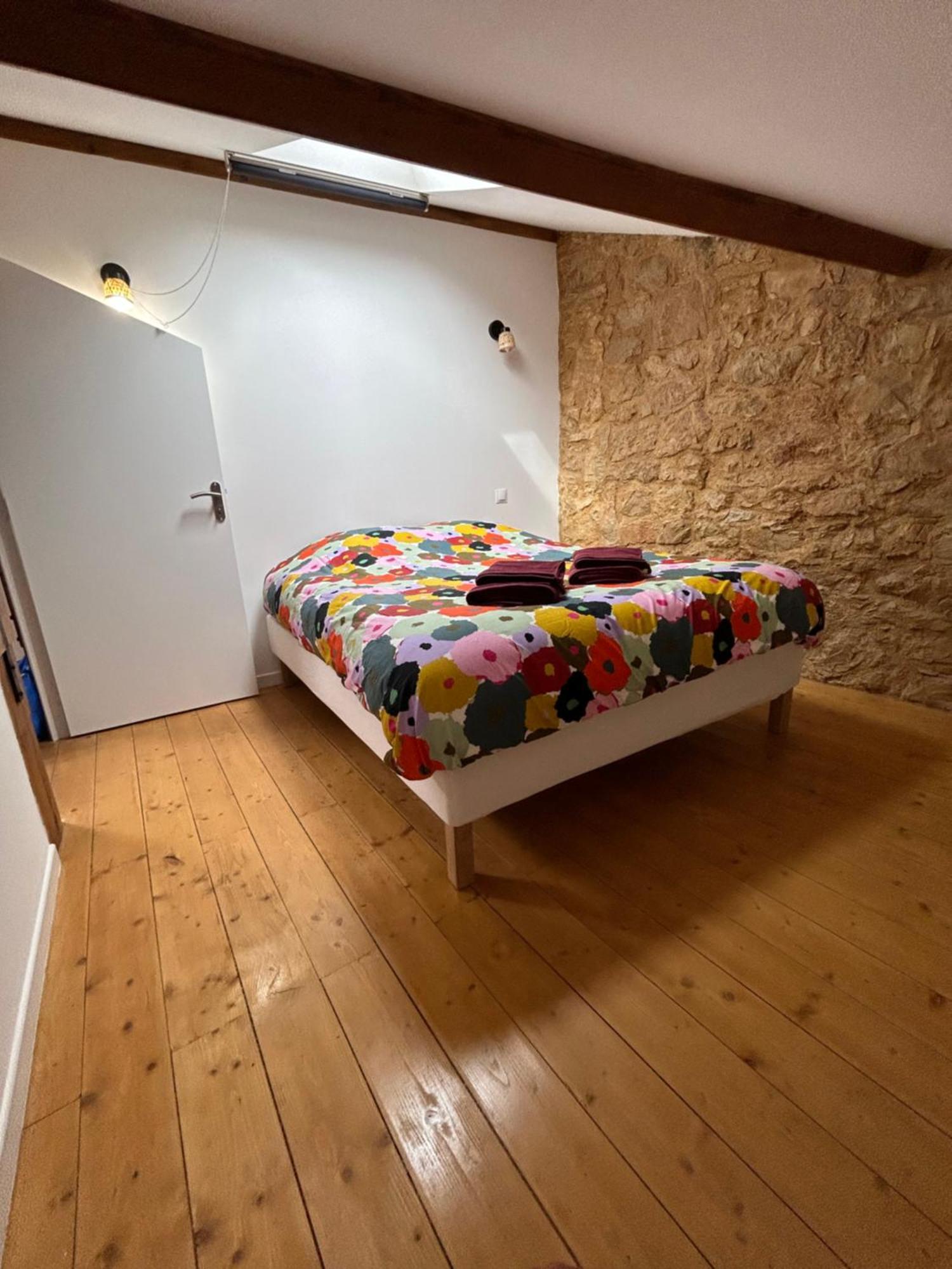 Residence "A Torbia" , 4 Appartements De 2 A 6 Personnes La Turbie Rum bild
